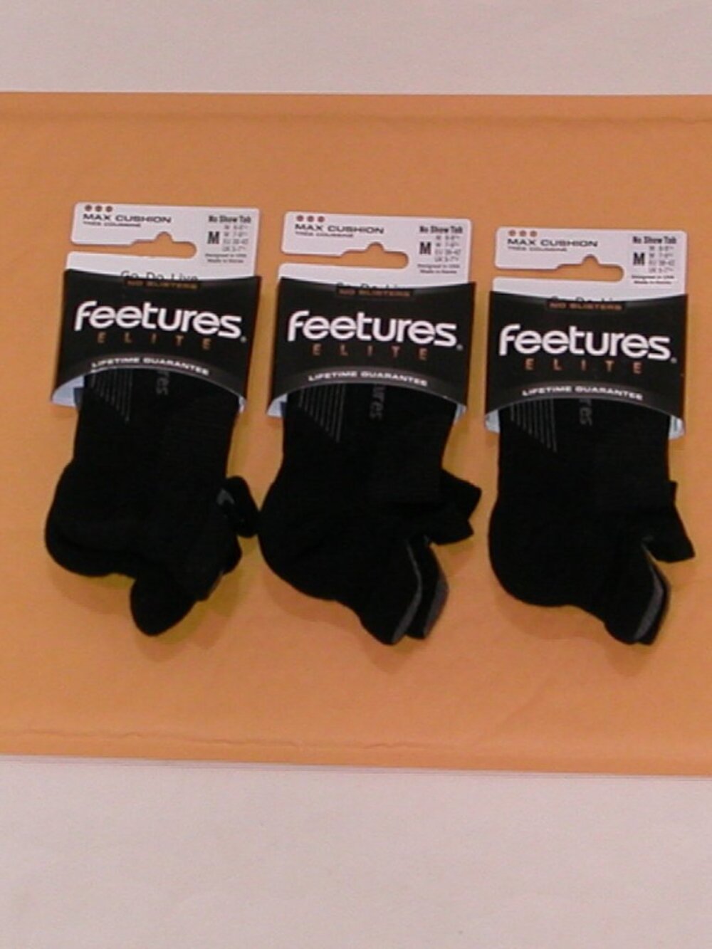 3 Pairs Feetures Elite Max Cushion No Show Tab Socks Women's Medium NWT Black